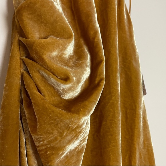 Free People Tongue Tied Dress Size 6 NWT Velvet Sleeveless Halter Open Back - Picture 7 of 16